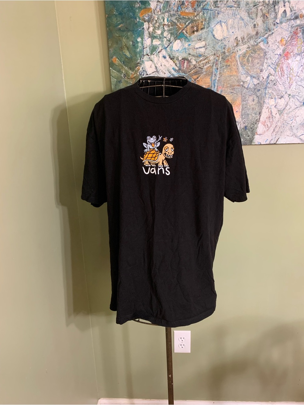 Men’s Vans T-shirt in size XL.